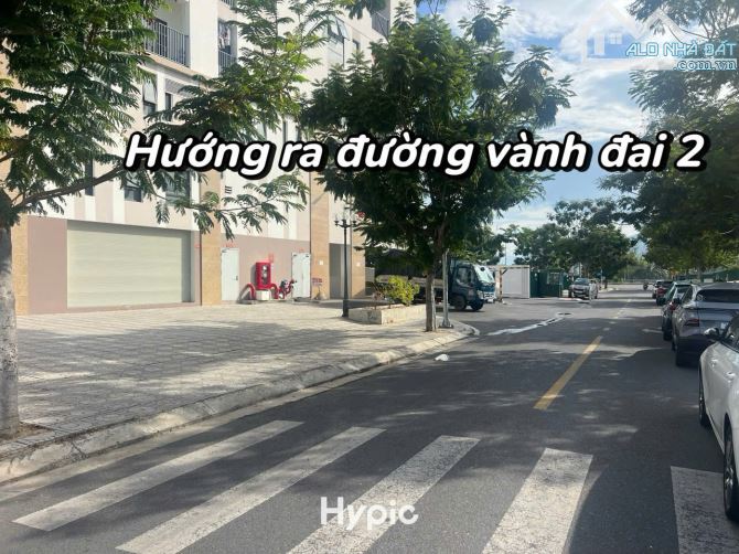 shophouse. hướng tây bắc. mặt tiền đẹp vỉa hè rộng rãi. khu dân cư đông đúc - 4