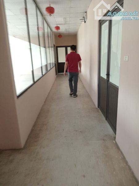 Bán tòa nhà văn phòng KCN Vĩnh Hoàng, Mặt phố Tân Mai 1200m2, MT 30m, Giá 88 tỷ - 5