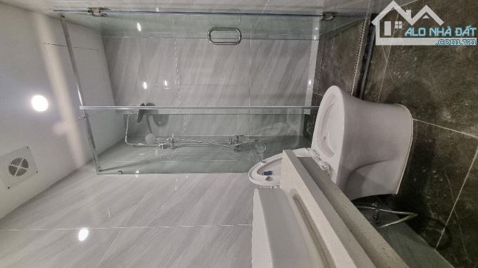 ❤️Hoàng Quốc Việt - Cầu Giấy 110m2 xây 9 tầng mt 6.6 mét lô góc thang máy quanh 46-47 tỷ s - 5