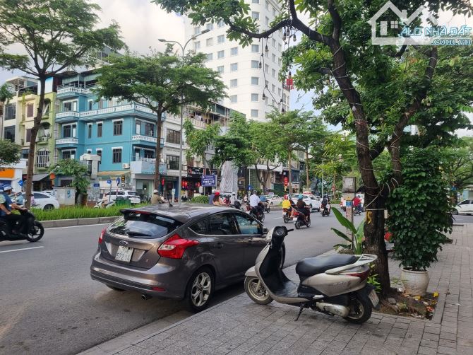 MẶT PHỐ ĐÀO TẤN. ĐẦU TƯ GIÁ TỐT, CHỦ NHÀ BÁN GẤP . DT 53M2, 5 TẦNG, MT 5.3M. GIÁ 36 TỶ - 5