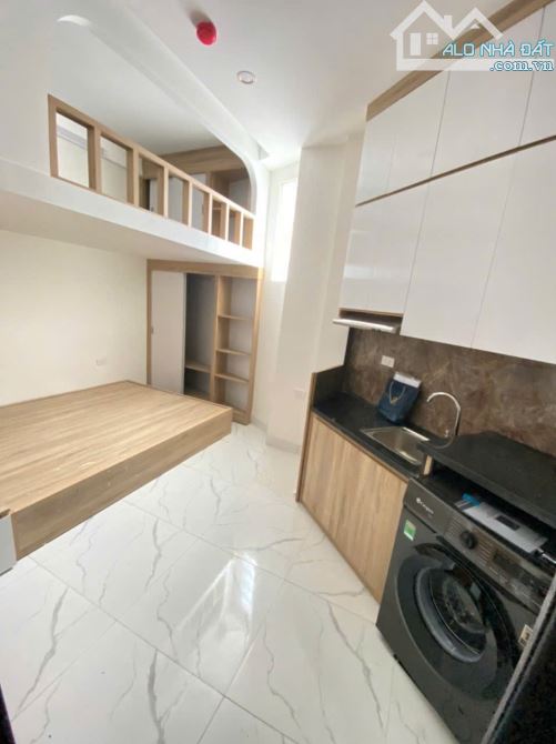 Cho Thuê CCMN 313 Quan Nhân Thanh Xuân 25m2 Gác Xép Giường Dưới Cửa Sổ Ban Công Thang Máy - 5