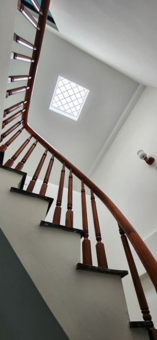 Bán căn góc 39m2 lệch 5 tầng cạnh đường 422 Tân Lập, Đan Phượng. 380m đến Vinhomes Wonder - 5