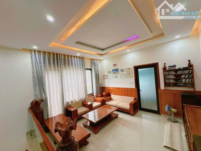 BÁN NHÀ NGUYỄN THỊ SÁU - HÒA XUÂN - NHÀ CHIA 2 GIAN VỪA Ở VỪA CHO THUÊ - CHỦ NHÀ THẦU XÂY - 6