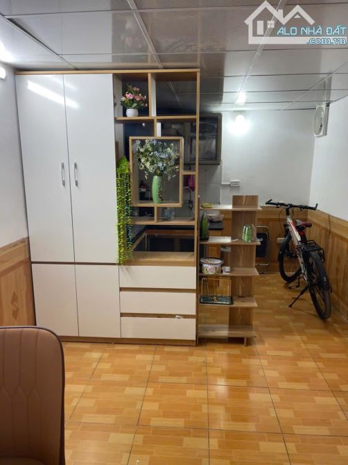 Nhà đẹp 3 tầng, 35m, ở sướng, kinh doanh đỉnh cao, Giải Phóng (gần trường ĐH Kinh Tế) - 6