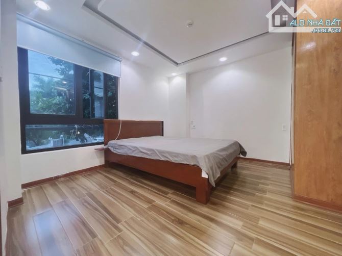 Toà căn hộ 6 tầng Chế Lan Viên, 88m2, sát biển Mỹ Khê, doanh thu 90triệu, nhỉnh 21 tỷ - 6