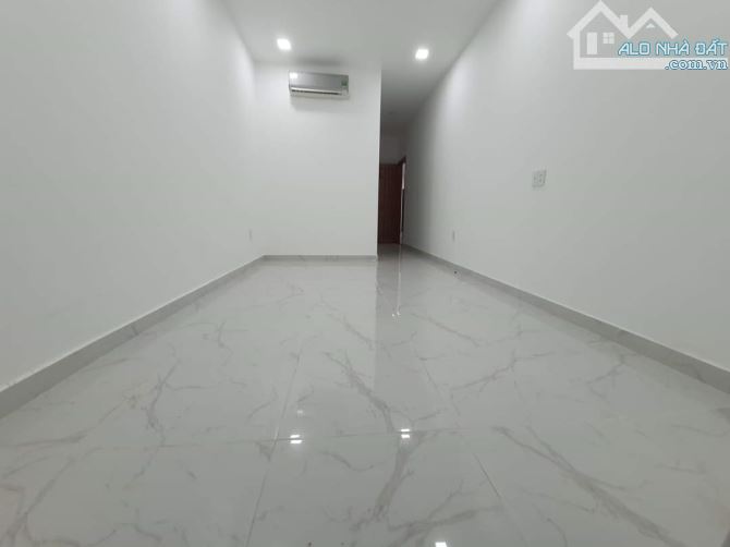 Bán nhà mặt đường số 6 P Bình Trưng Đông Quận 2 cũ gần ngay chợ Tân Lập (163m2) 23 tỷ - 6
