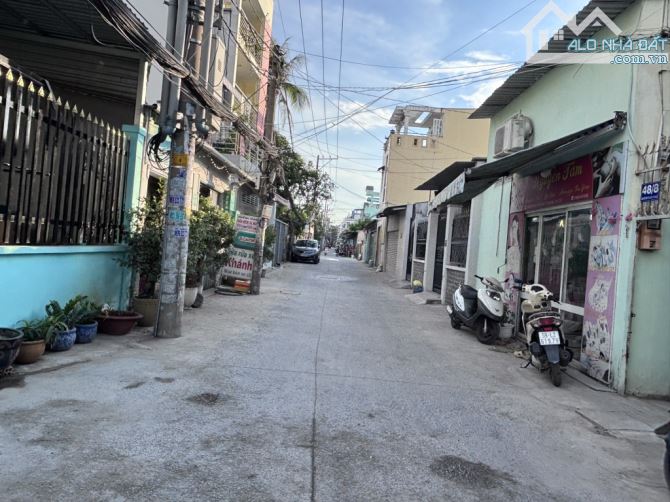 Bán Nhà TT Nhà Bè - Full Nội Thất - HXH - Gần Mặt Tiền Đường Chính - 7