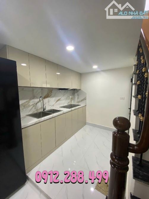 TAM TRINH – HOÀNG MAI – 5T - 27M - 7 TỶ – FULL NỘI THẤT - GẦN Ô TÔ - GẦN PHỐ - 7