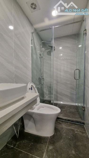 BÁN SIÊU PHẨM CĂN HỘ DỊCH VỤ HOÀNG QUỐC VIỆT – LÔ GÓC, VỈA HÈ, Ô TÔ TRÁNH, KINH DOANH. - 7