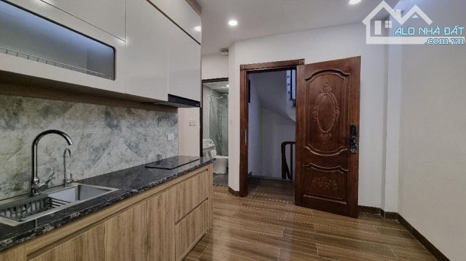 ❤️Hoàng Quốc Việt - Cầu Giấy 110m2 xây 9 tầng mt 6.6 mét lô góc thang máy quanh 46-47 tỷ s - 8