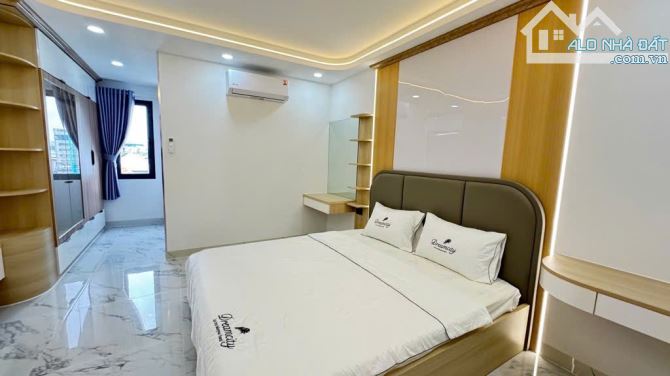 bán nhà 90m2- Đường 8m nhựa thông - 6 tầng thang máy- 7 phòng Lê Đức Thọ Gò Vấp - 8
