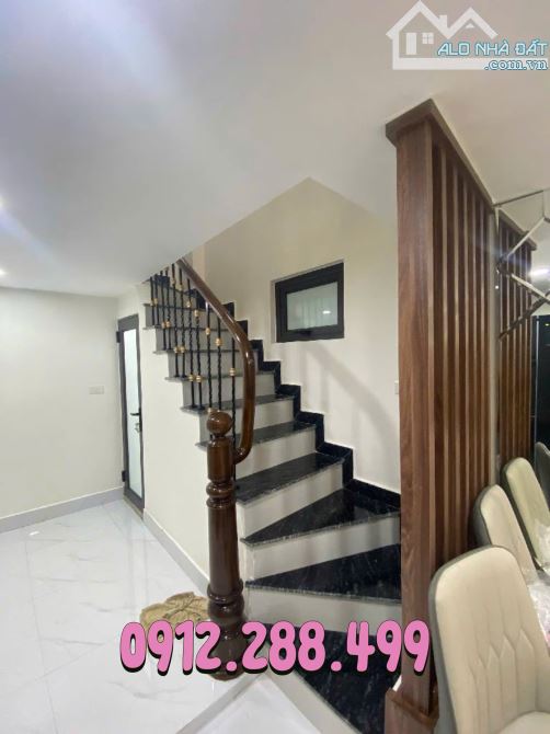 TAM TRINH – HOÀNG MAI – 5T - 27M - 7 TỶ – FULL NỘI THẤT - GẦN Ô TÔ - GẦN PHỐ - 8