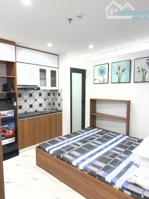 BÁN CĂN HỘ DỊCH VỤ MẶT PHỐ KIM GIANG 105M 8 TẦNG DÒNG TIỀN 100TR/THÁNG GIÁ CHÀO HƠN 21 TỶ