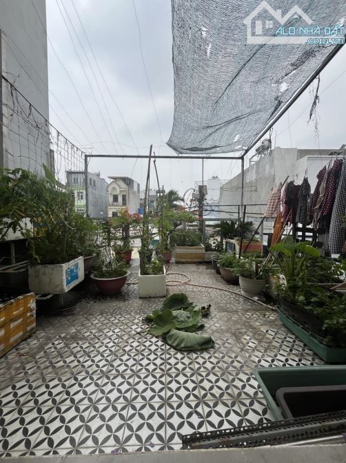 NHÀ 3 TẦNG - 74 M2 - 1/ LÊ VĂN KHƯƠNG - HXH THÔNG - GIÁ 5TỶ - 9