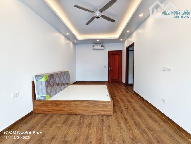 Phân lô QĐ, Nguyễn Gia Bồng, 100X6T, TM, ngõ thông, ô tô tránh, nhà đẹp, giá rẻ 19.9 tỷ. - 9