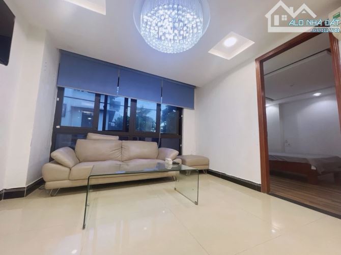 Toà căn hộ 6 tầng Chế Lan Viên, 88m2, sát biển Mỹ Khê, doanh thu 90triệu, nhỉnh 21 tỷ - 9