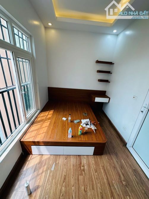 🔥NHÀ ĐẸP Ở NGAY-2THOÁNG TRƯỚC SAU -ĐẦY ĐỦ CÔNG NĂNG-YÊN TĨNH Ở SƯỚNG-Lạc Long 5T Hơn 10Tỷ - 9