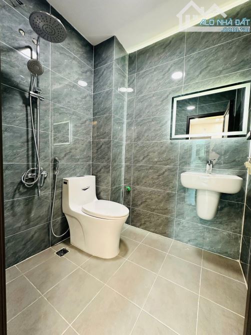 Nhỉnh 4 tỷ, nhà phố Vĩnh Hưng full nội thất đẹp, 20m ra ô tô, sổ riêng nở hậu - 9