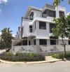 Bán gấp biệt thự Mặt tiền Bùi Tá Hán, Q2 - DT: 8x20m hầm 3 tầng - giá bán 40 tỷ