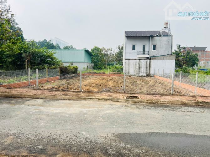SIÊU PHẨM ĐẤT BIỆT THỰ VIEW KÊNH CỰC ĐẸP NGAY SÁT TP.HCM FULL THỔ CƯ GIÁ CHỈ 36 TRIỆU/m² - 4
