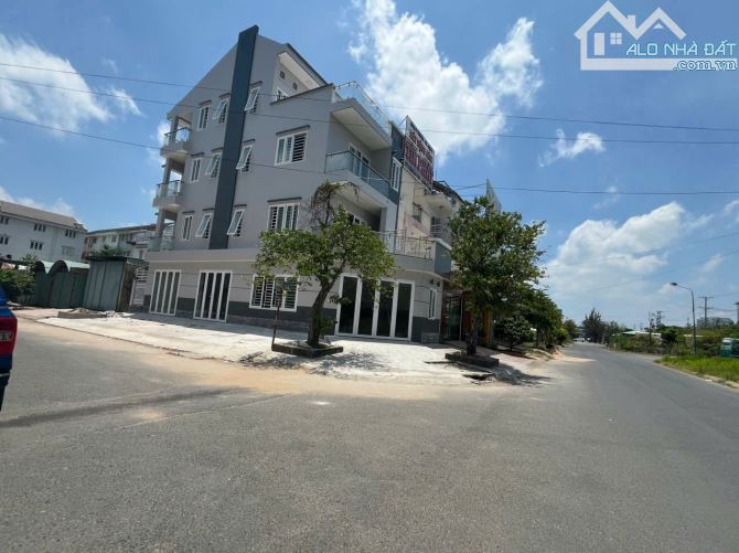 CHO THUÊ NHÀ TRỆT 3 LẦU NHÀ MỚI - GÓC 2 MẶT TIỀN - KDC HƯNG PHÚ 2 ( Cty8 )