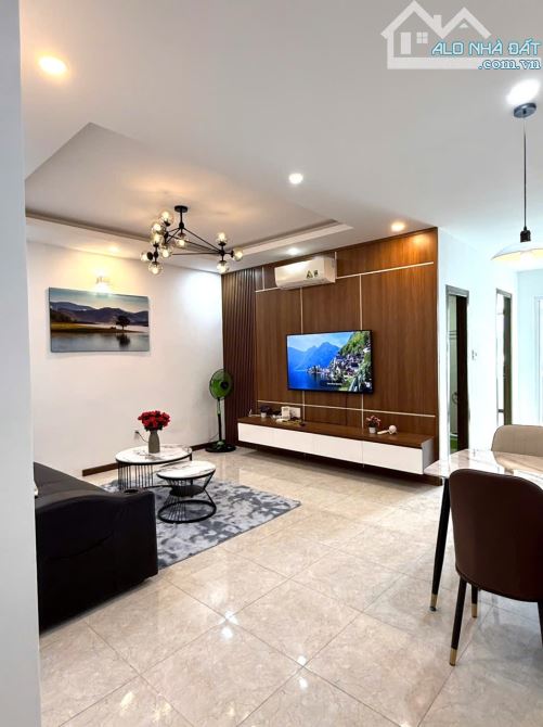 Bán nhanh căn tầng 10, view sông + biển, Mường Thanh số 4 Cầu Trần Phú