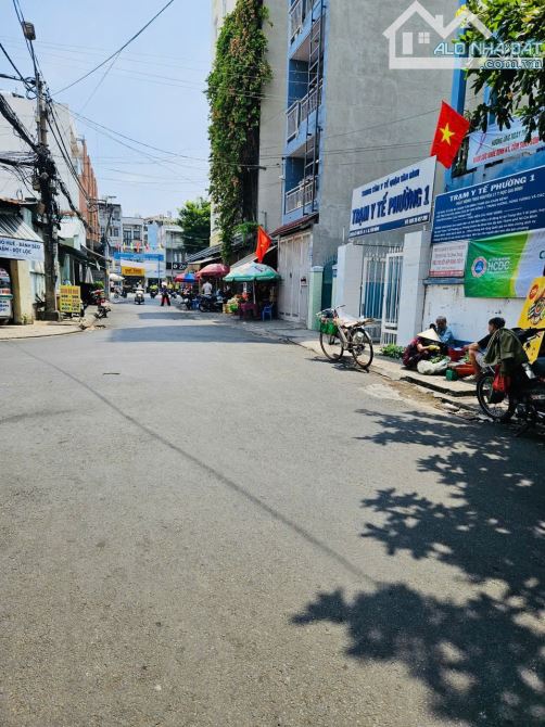 Nhà đẹp - Hẻm 6m gần MT - Lê Văn Sỹ - P1 - Tân Bình - 47m2 - 2 tầng - 3 PN - 8.X