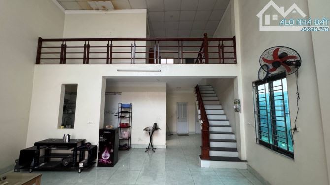 💥💥💥 THƯỜNG LỆ - QUANG MINH 🌟🌟🌟 ❌ Căn nhà 1,5 tầng có diện tích 80m2 full thổ cư,