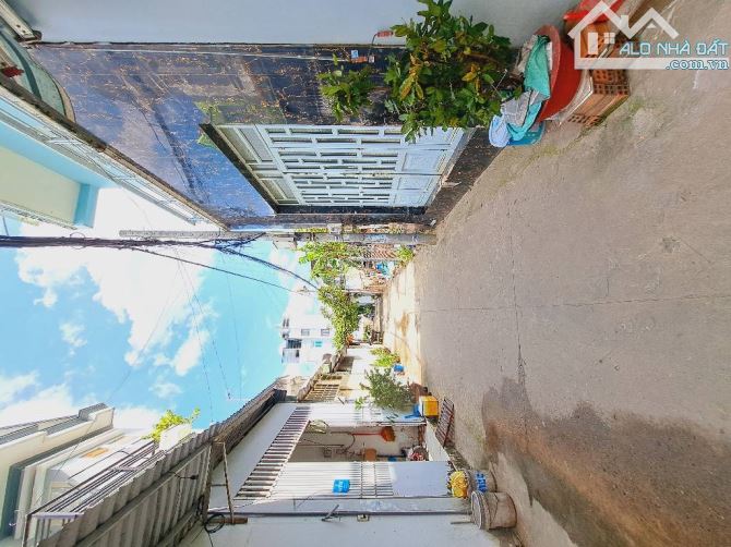 BÁN NHÀ NGUYỄN ẢNH THỦ, VỊ TRÍ ĐẸP, TÂN THỚI HIỆP QUẬN 12, DT 44 M2 (4×11), GIÁ SIÊU RẺ,