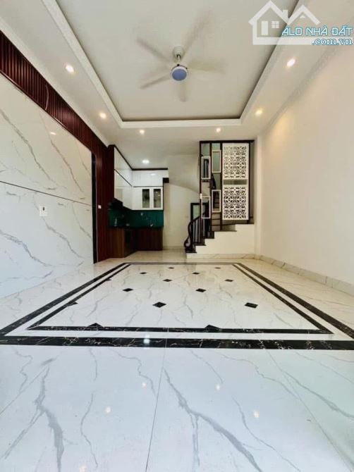 🌟DƯƠNG NỘI–LÔ GÓC, NGÕ THÔNG Ô TÔ QUA, 20M RA Ô TÔ TRÁNH, NHÀ MỚI 32M 5 TẦNG 🌟
