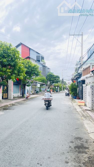 BÁN ĐẤT 62M2, NGANG 4M - MẶT TIỀN ĐƯỜNG SỐ - GẦN LÊ VĂN VIỆT- P. TĂNG NHƠN PHÚ A, Q9