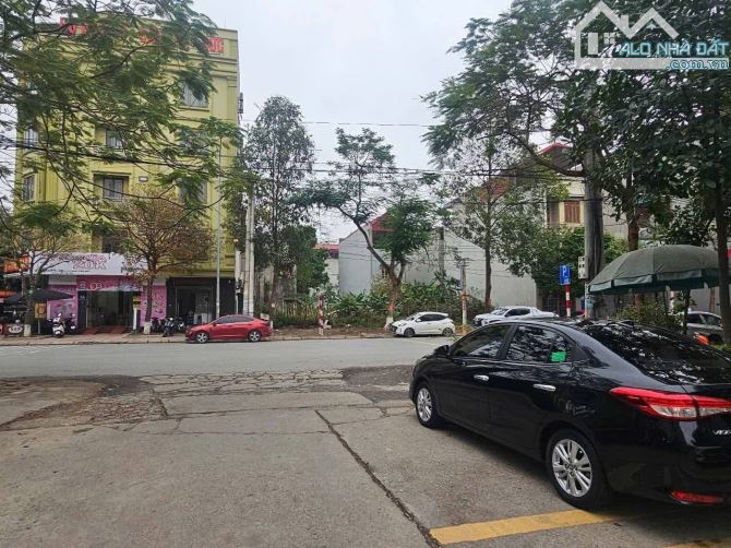 Bán lô đất áp Góc cạnh đg Hoàng Hoa Thám mặt Phan Huy Chú, Bò Sơn 2, tp Bắc Ninh.