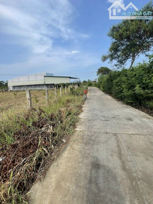 Bán lô 1056m2 mặt tiền bê tông 4m, gần đường hãi thượng lãng ông