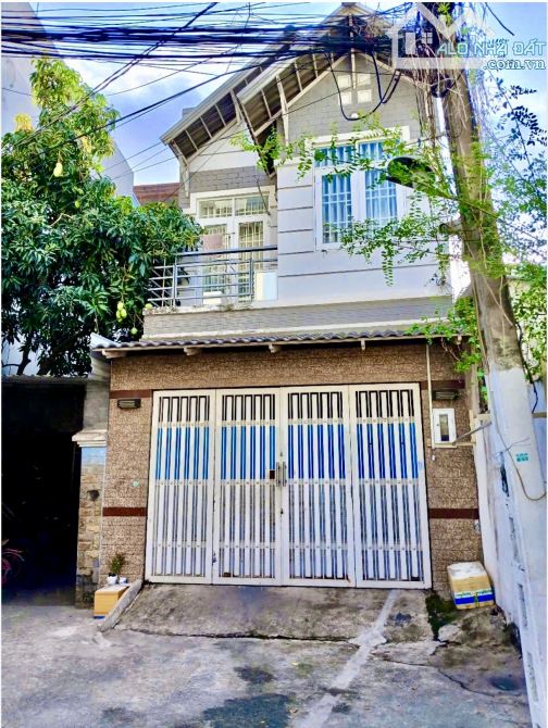 NHÀ 2 TẦNG ĐÚC THẬT - CÁCH MT NGUYỄN THỊ THẬP CHỈ 20M - XE HƠI VÀO NHÀ - 9,8 TỶ TL