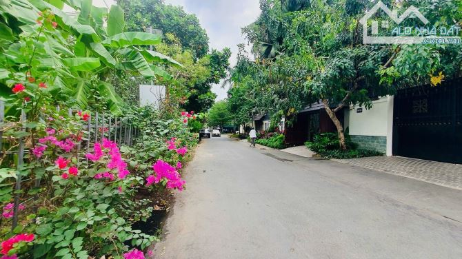 Bán Đất Biệt Thự Đẹp Thảo Điền 485m2(19mx25,5m) CTXD Hầm 4 Tầng-Giá 116 Tỷ TL