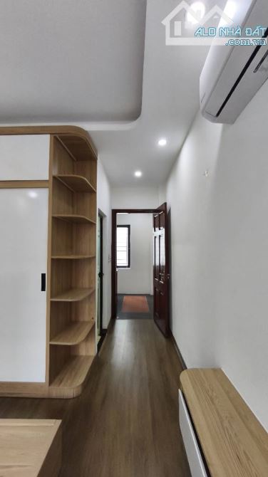 Nhà đẹp QUANG TRUNG _ NGÔ THÌ NHẬM _ HÀ ĐÔNG. 3 THOÁNG, CHỈ VIỆC XÁCH VALI VỀ ỞVALI VỀ Ở,Ă