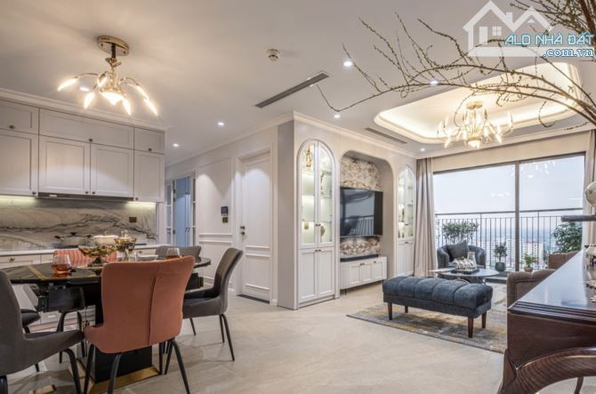 Bán căn Chung Cư Việt Hưng CT15 cao cấp DT 100m² , 3ngủ, Full nội thất luxury