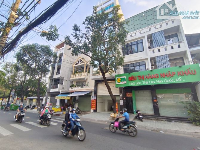 NGỘP MTKD THẠCH LAM - 4 TẦNG 180M2 - NGANG 8M DÀI 22.5M - SỔ VUÔNG - 24 TỶ