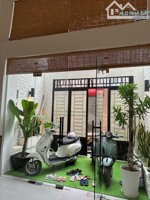 Nhà đường Phạm Ngọc Thạch Thông ra Trương Quyền, Quận 3  khu đang có hợp đồng thuê lâu dài - 8