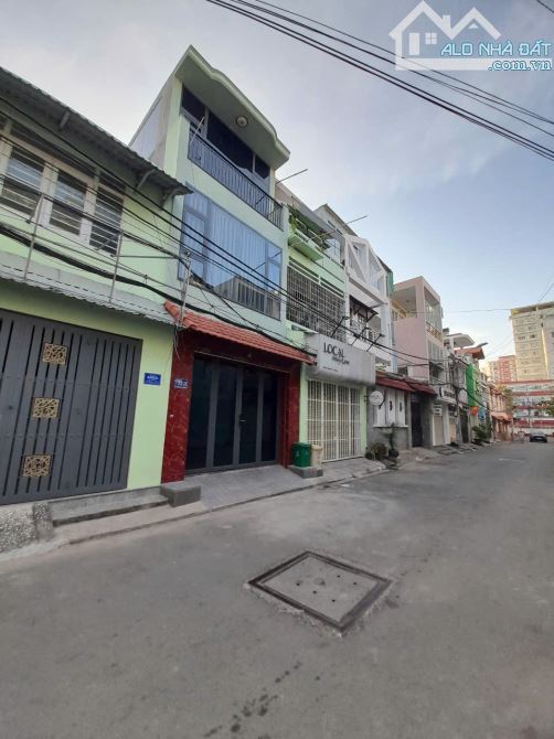 Bán lô đất xây Nhà ở, CHDV đường Nguyễn Văn Thương, Quận Bình Thạnh