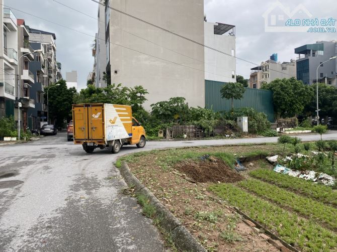 BÁN ĐẤT DỊCH VỤ DƯƠNG NỘI LÔ GÓC 50M2, XÂY 7 TẦNG, VIEW THOÁNG VĨNH VIỄN HƠN 16 TỶ