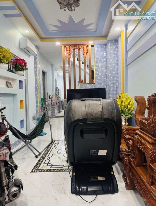 Bán Nhà 4 Tầng,Hồ Học Lãm,An Lạc,Nhà Đẹp Ở Ngay,4x15,Giá Chỉ 5.4 Tỷ(BT100)