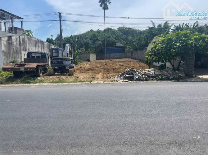 Bán lô đất 530m mặt đường 12b ngã 3 ve siêu rẻ