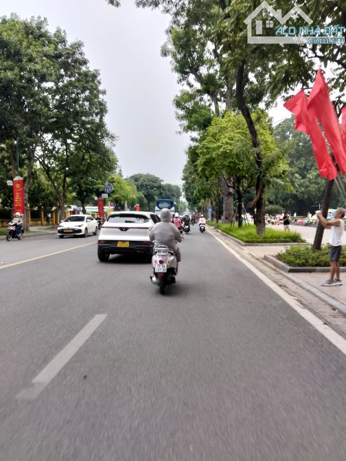PHỐ VÕ THỊ SÁU, HAI BÀ TRƯNG, DT 106 M2, MT 6 MÉT, GI.Á CHỈ 20,3 T.Ỷ