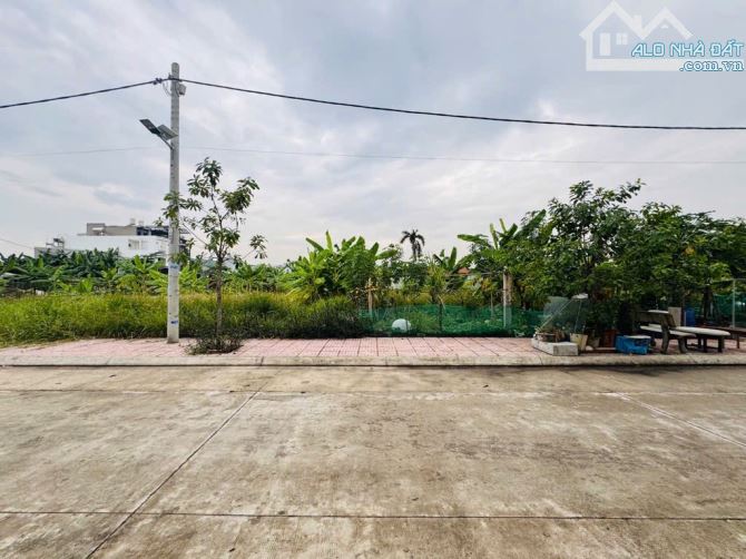 Bán Đất Thổ cư đường TX25 phường THẠNH XUÂN Q12.dt 540m2 (17mx23m)) hẻm 8m thông ,giá 20tỷ