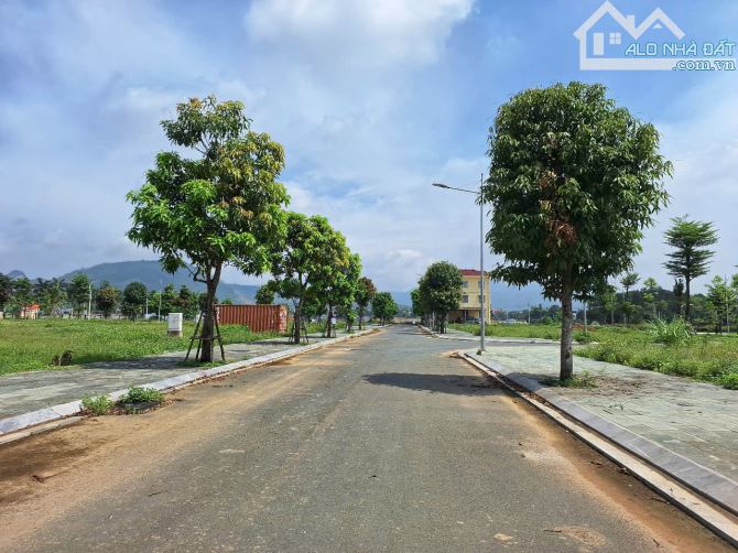 Bán lô đất nền LK4 trong dự án Centreville Lương sơn