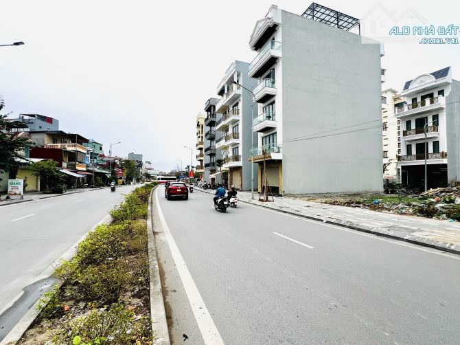 Bán đất mặt đường Lê Quang Đạo, Đông Khê 2, Hải Phòng