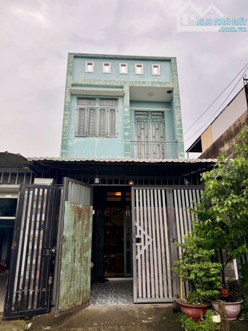 Bán Nhà 2 tầng,đường TX38 phường THẠNH XUÂN Q12.dt 95m2 (4.7x19)hẻm 8m ,giá 5,2tỷ