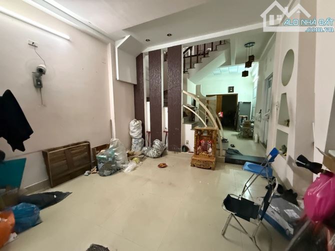 NHÀ 4 TẦNG KIỆT Ô TÔ ĐƯỜNG ÔNG ÍCH KHIÊM – GẦN CHỢ CỒN – TRUNG TÂM THÀNH PHỐ – GIÁ CỰC TỐT