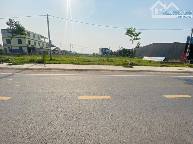 Đất đấu giá Đa Cộc - Hương Nộn, ngay QL32 giá đầu tư